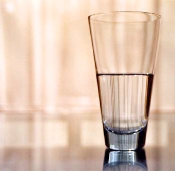 half glass-saidaonline